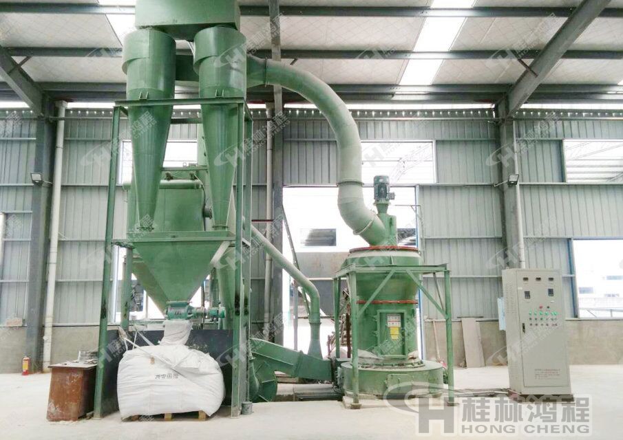 桂林鴻程雜鹵石雷蒙磨粉機(jī)，雜鹵石磨機(jī)，雜鹵石磨粉機(jī)-HC系列縱擺式磨粉機(jī)環(huán)保設(shè)備