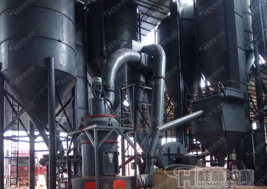 桂林鴻程新型磨粉設(shè)備，螢石雷蒙機,螢石雷蒙磨,80-800目螢石雷蒙磨粉機：HCQ系列改進型磨粉機HCQ1500